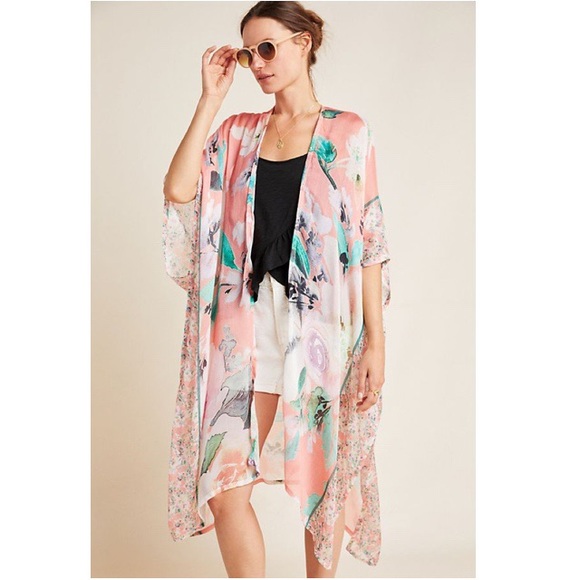 Anthropologie Tops - Anthropologie floral kimono